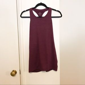 Athleta Maroon Workout/Athletic/Activewear Top XS